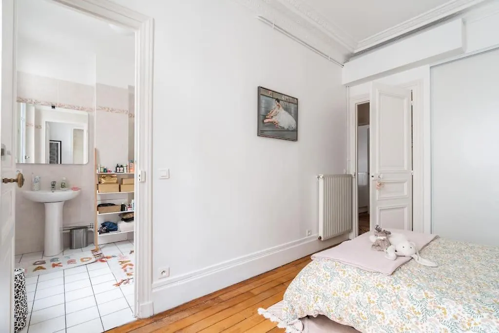 Appartement Luxe Ouest Parisien Apartman